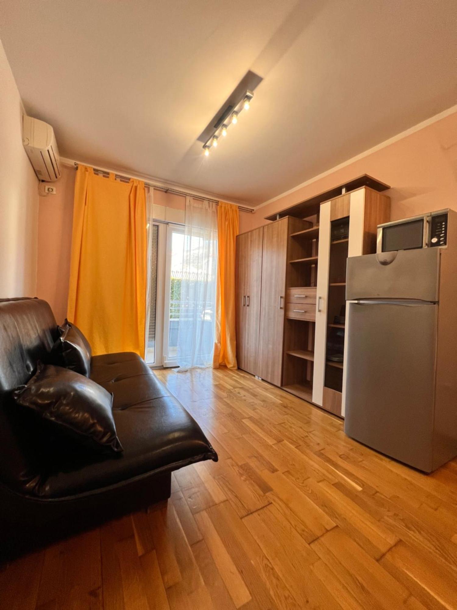 Apartment Lido Of Herceg Novi Bijela Luaran gambar